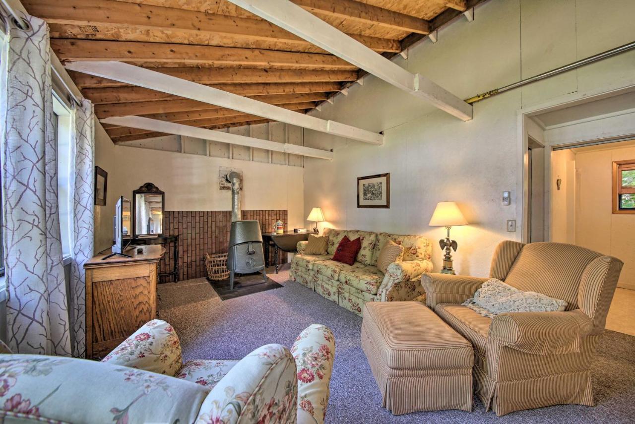 Rustic Retreat Across From Lake Family Friendly! Union Екстер'єр фото