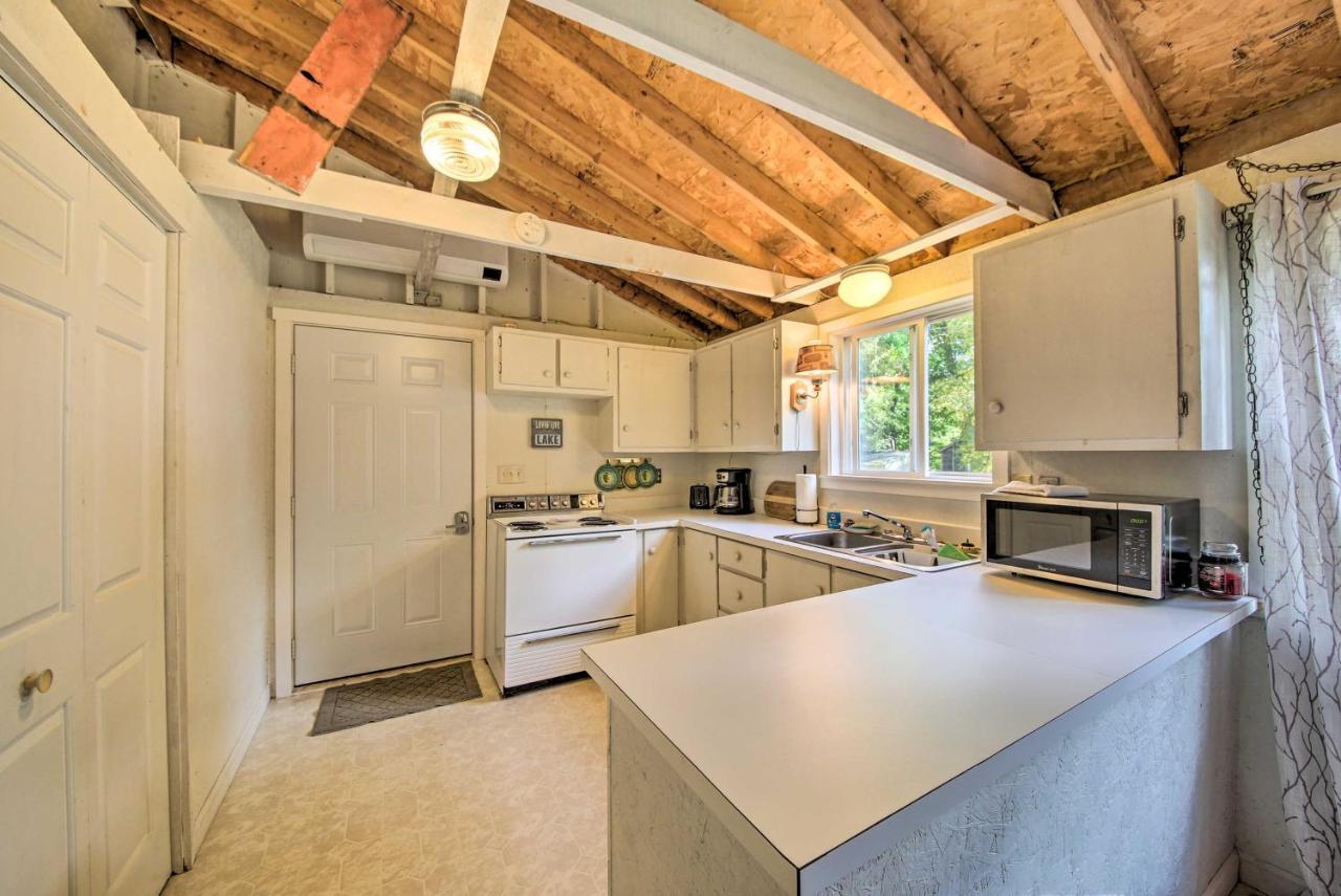 Rustic Retreat Across From Lake Family Friendly! Union Екстер'єр фото