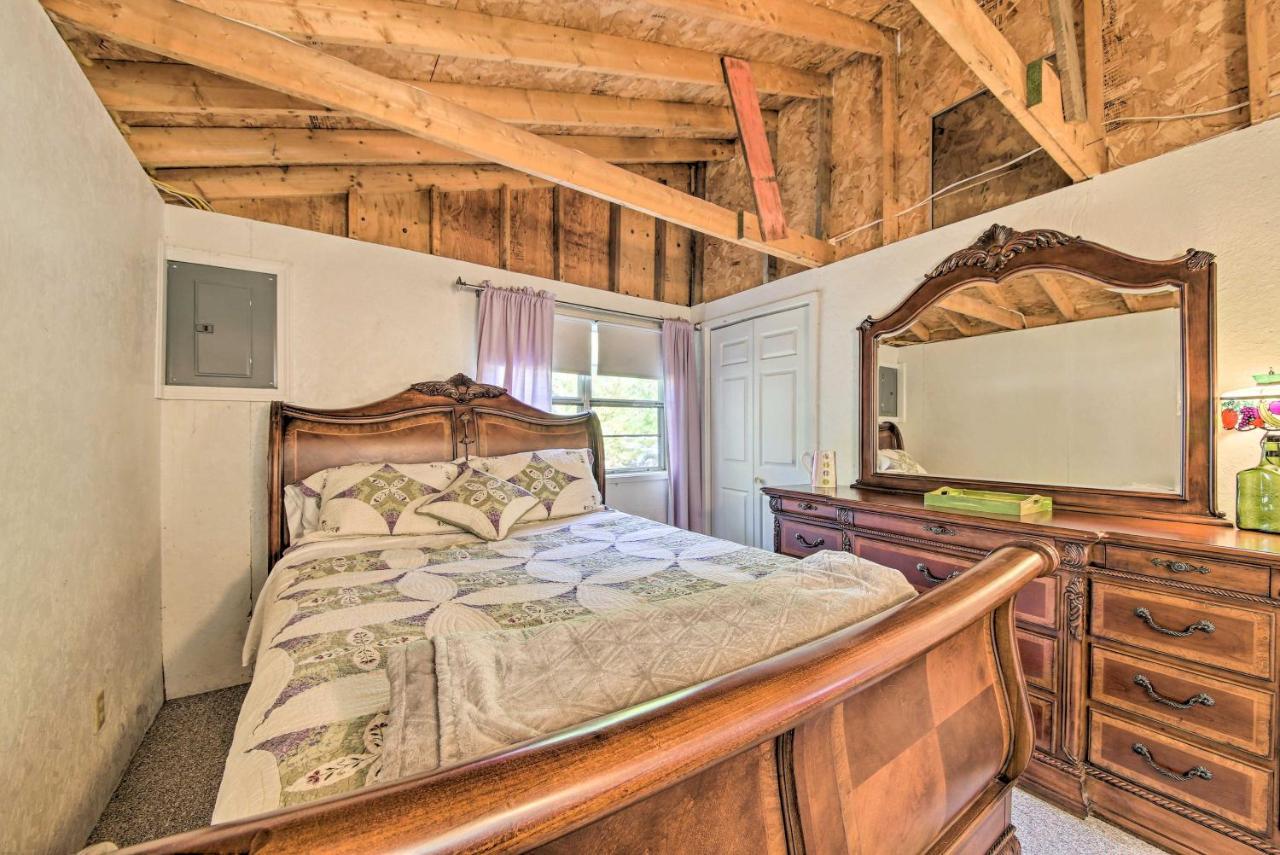 Rustic Retreat Across From Lake Family Friendly! Union Екстер'єр фото